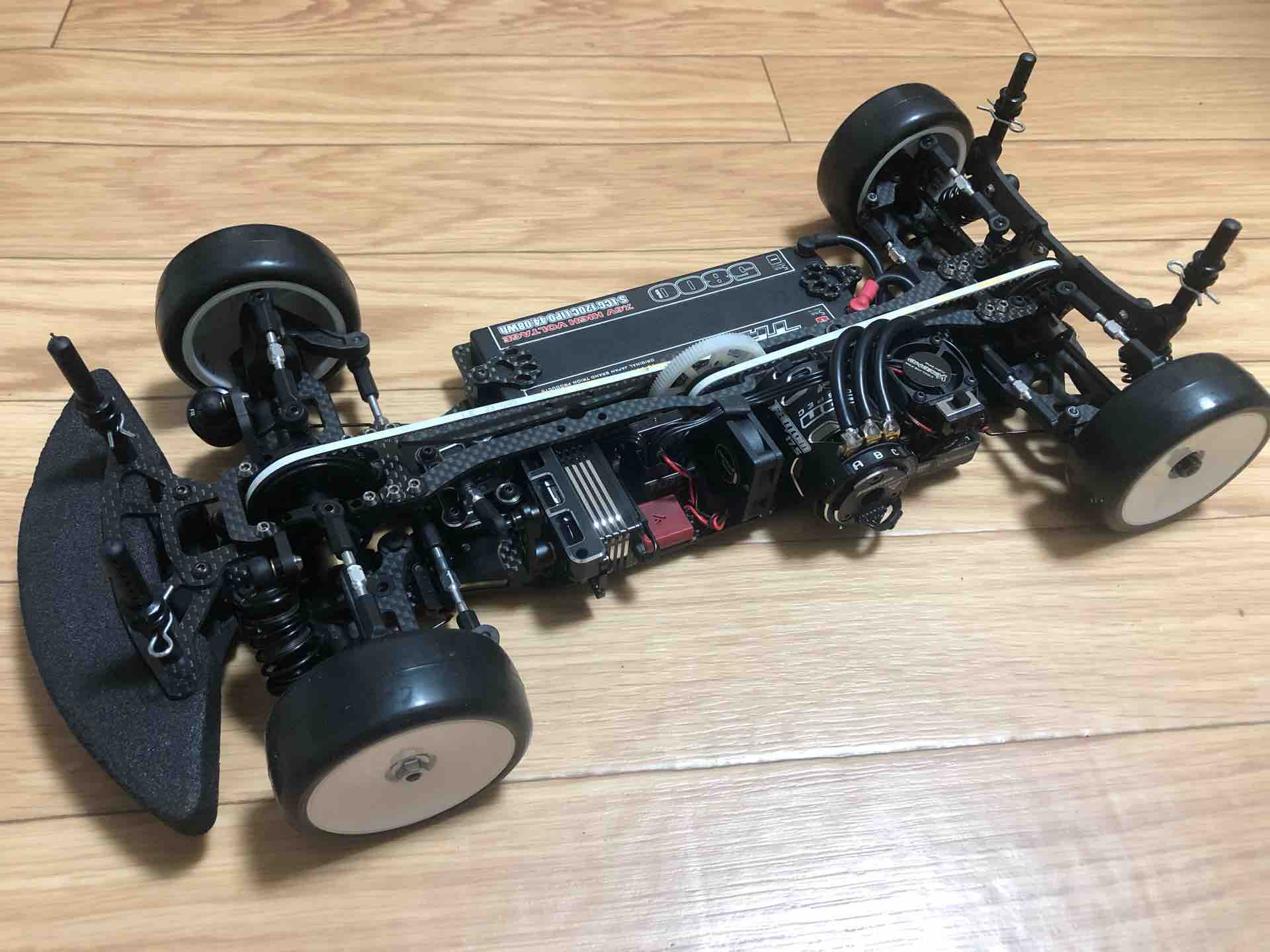 17.5T ラジコン FANTOM V2 ICON ブラシレスモーター 送料無料 ラジコン