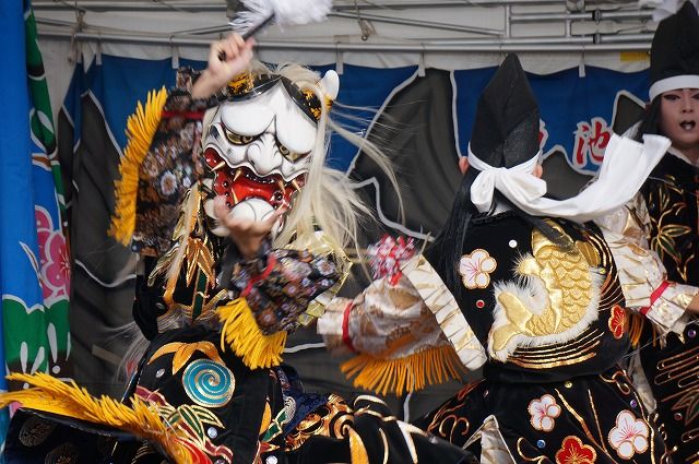 芸北神楽 「土蜘蛛」上中調子神楽団 : 仮面の祝祭~神楽・獅子舞 芸北神楽 「土蜘蛛」上中調子神楽団 : 仮面の祝祭~神楽・獅子舞