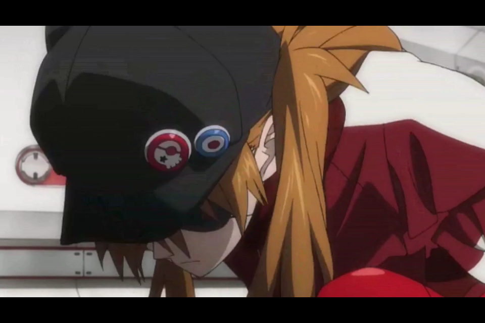 式波 アスカラングレーの帽子のバッジ Masｔｅｒ T Newspaper 38度 扇情の怪物