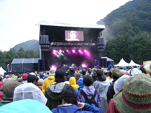 FUJI ROCK FESTIVAL '09˹ԤäƤ1ܡ