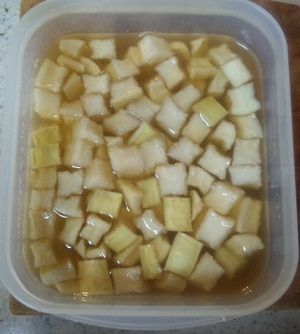 咳止めに大根蜂蜜シロップ お茶畑に囲まれて 突然始まった築100年の古民家暮らし 咳止めに大根蜂蜜シロップ お茶畑に囲まれて 突然始まった築100年の古民家暮らし