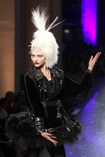 Jean Paul Gaultier FW Haute Couture 11 019