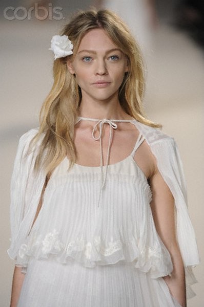 Chloe SS 10 019