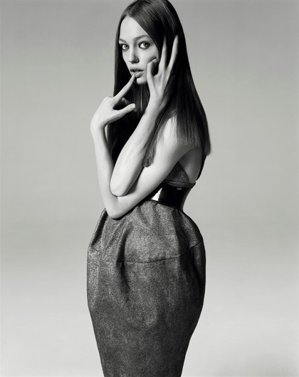 Picture Perfect Steven Meisel 002