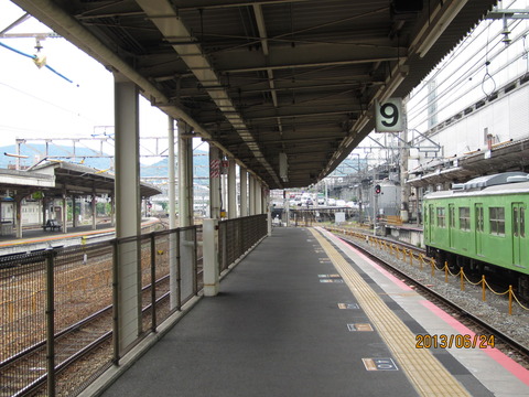 060