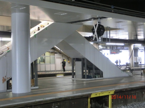 新大阪駅 旧15・16番のりば改装工事(2014年11月) 【Part1】