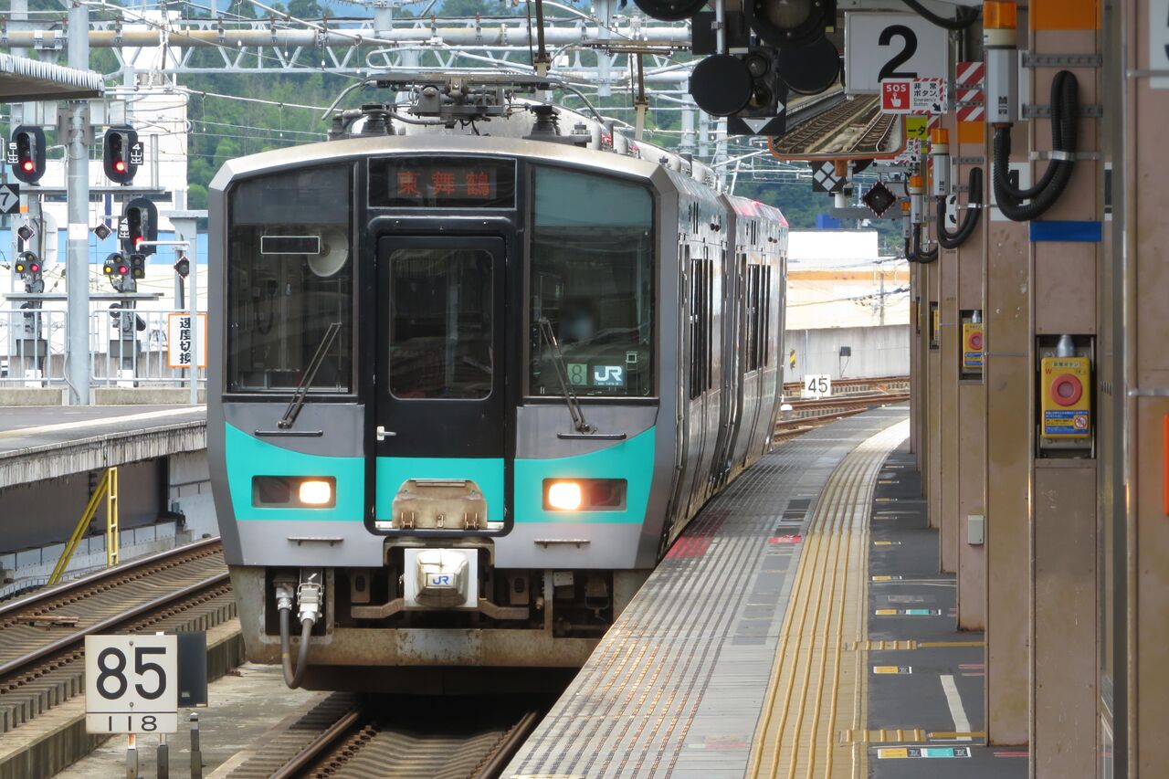 写真追加】 小浜線の車両（125系）が福知山駅に乗り入れ！ 2023年3月の
