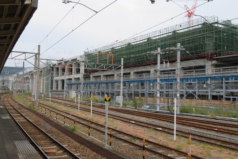 敦賀駅で北陸新幹線ホームの高架が出現！ 建設工事進む （2020年10月）