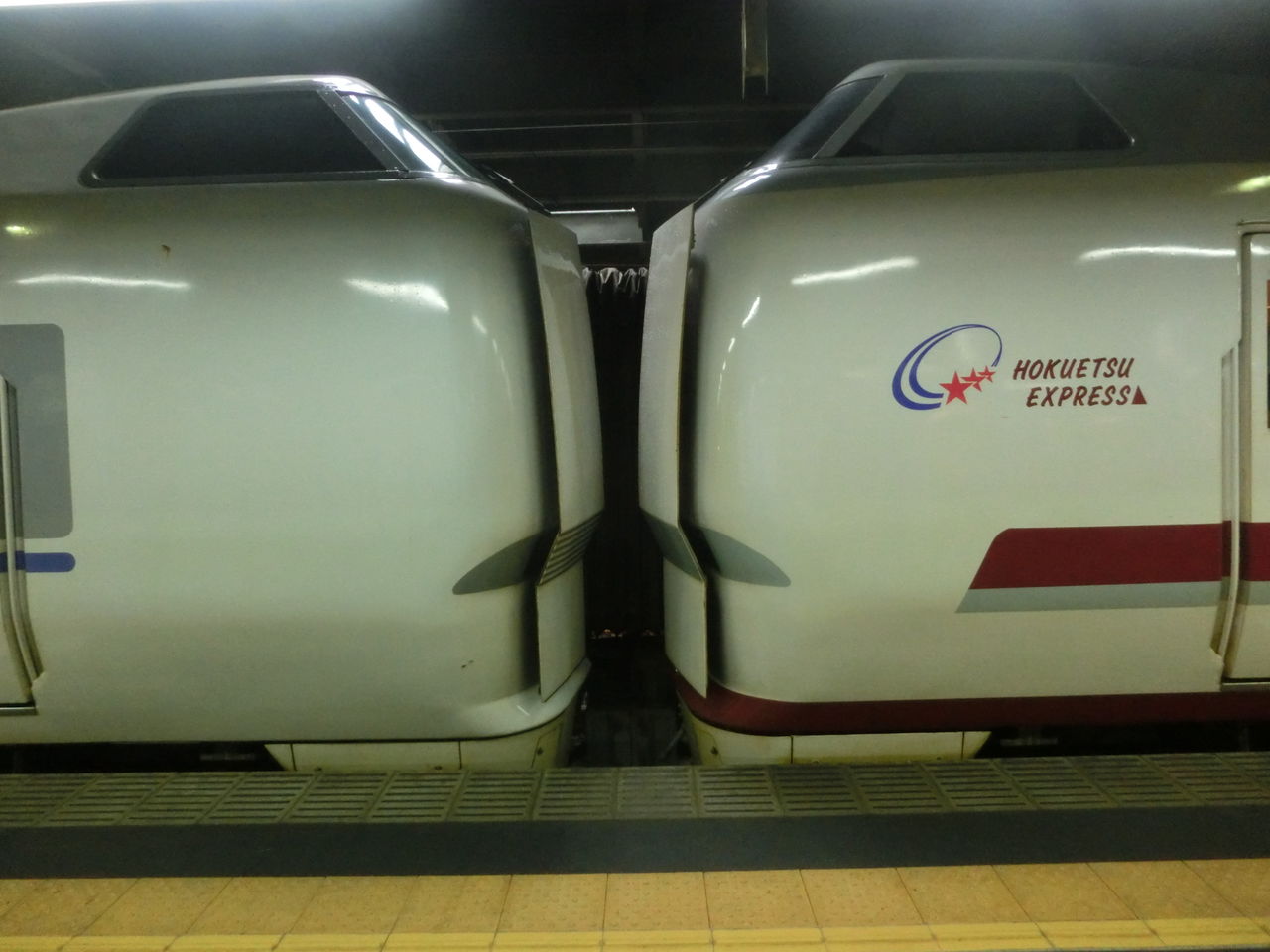 鉄道行き先表示板 金沢行、長岡↔富山 ccfc4f8e-s.jpg
