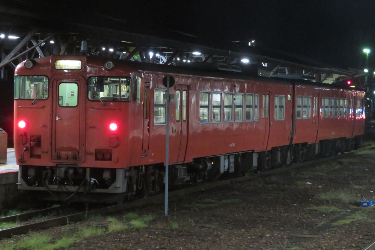 朝5時台のみ】 津山駅で 「快速」 中国勝山行きを撮る （キハ47形