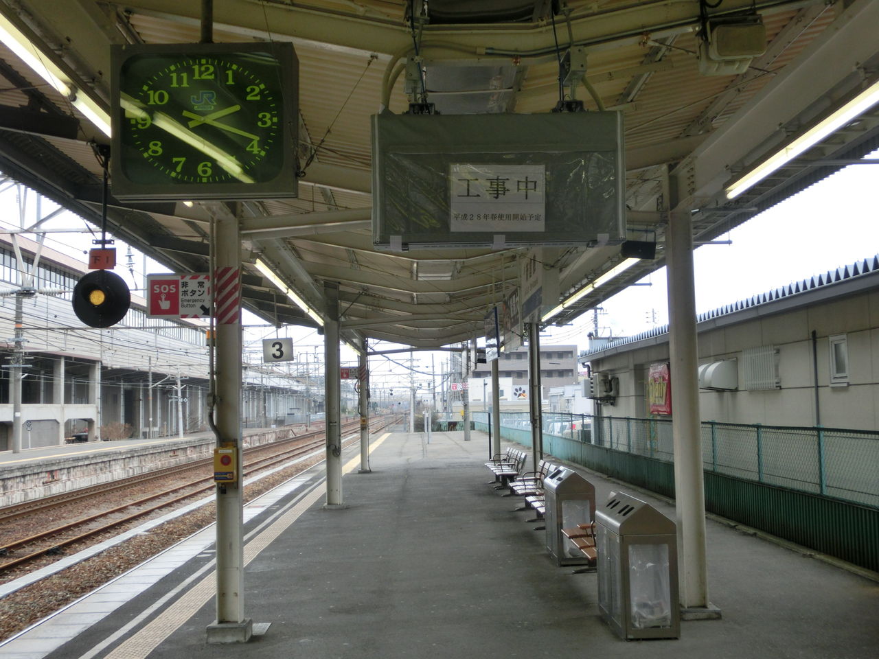 新倉敷駅 笠岡駅 東福山駅に新しい発車標が設置される 15年3月 4月 関西のjrへようこそ