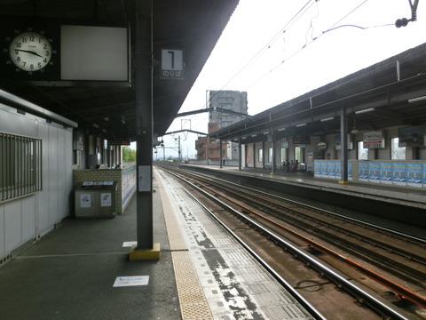 【駅紹介】 丸亀駅 ホーム・駅舎・駅名標・改札口・駅前の様子 （2014年8月）