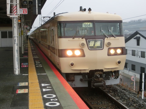 湖西線の強風対策を強化へ！防風柵の整備区間拡大＆和邇駅に折り返し設備新設！