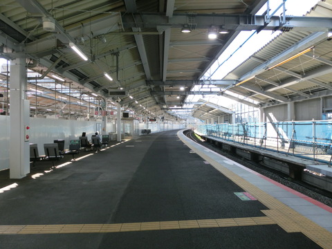 鴫野駅 2番のりば（仮設ホーム） 使用停止 1週間前の様子 【2018年5月12日】