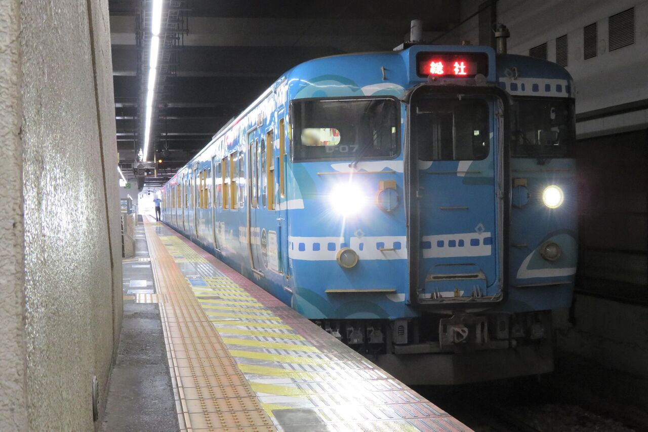 GM 115系1000番台 SETOUCHI TRAIN 瀬戸内トレイン 瀬戸内海ブルーを基調としたデザインのラッピング列車「SETOUCHI