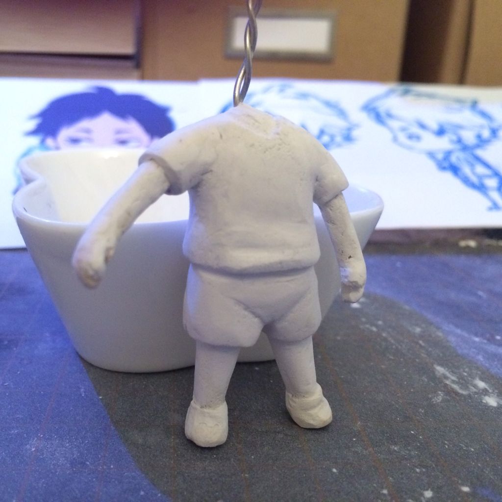 赤葦君フィギュア製作2 芯をつくって粘土を盛るぞ おさしみ製作所 赤葦君フィギュア製作2 芯をつくって粘土を盛るぞ おさしみ製作所