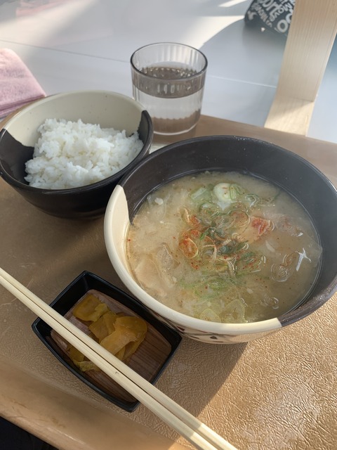 D961BF6B-2601-471F-BD9D-C74FCFAF911C