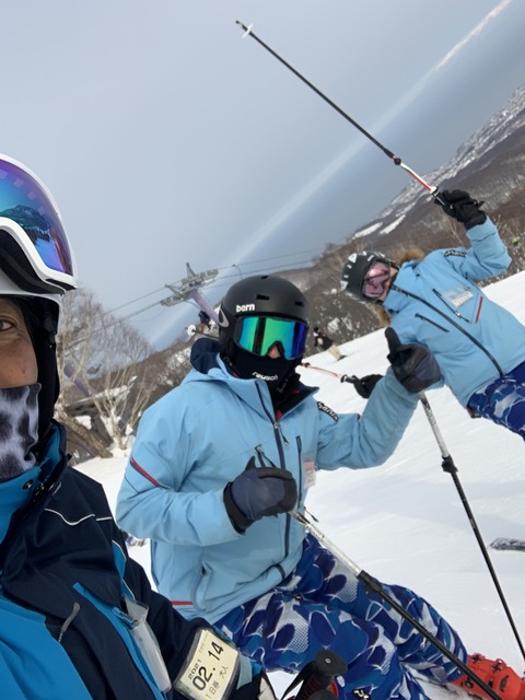 4661230B-424F-4B85-8B7D-2D589E516F12