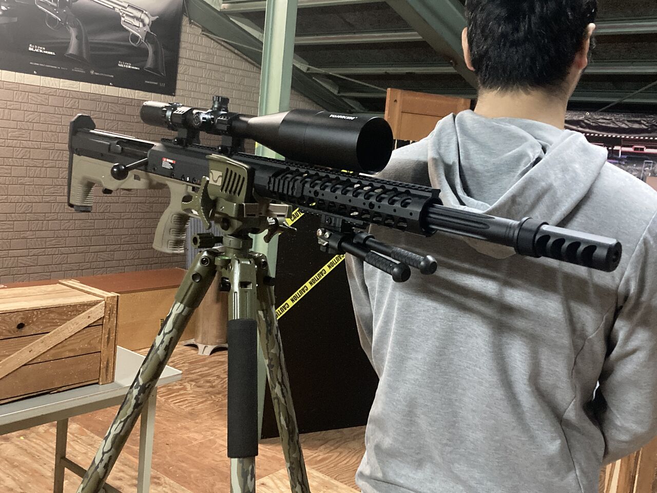 Desert Tech DT HTI 登場 : バトルフィールド黒豹