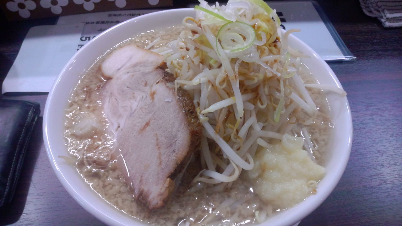 秋田のラーメン第4報 のんべの ひねもすのたりのたりかな 秋田のラーメン第4報 のんべの ひねもすのたりのたりかな