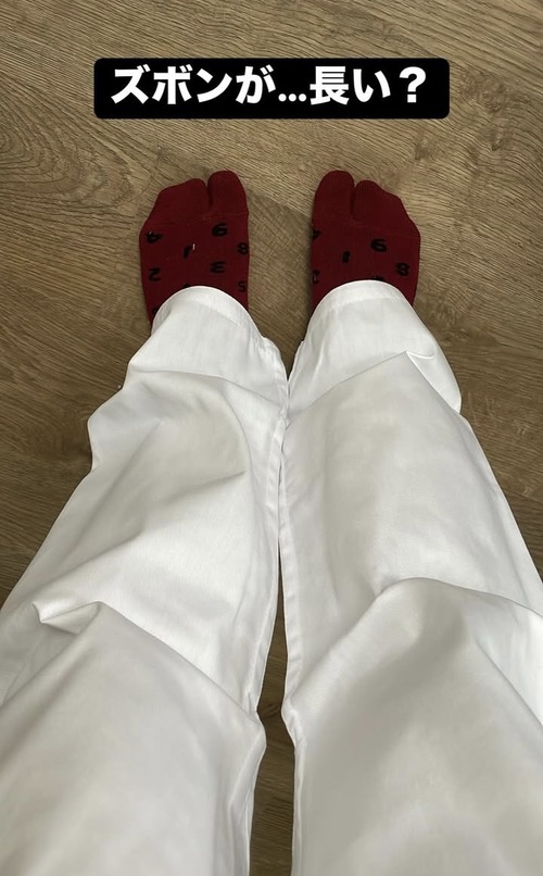 EE5D97DA-2C0F-46C6-A760-59FB30AB2AA9_1_201_a