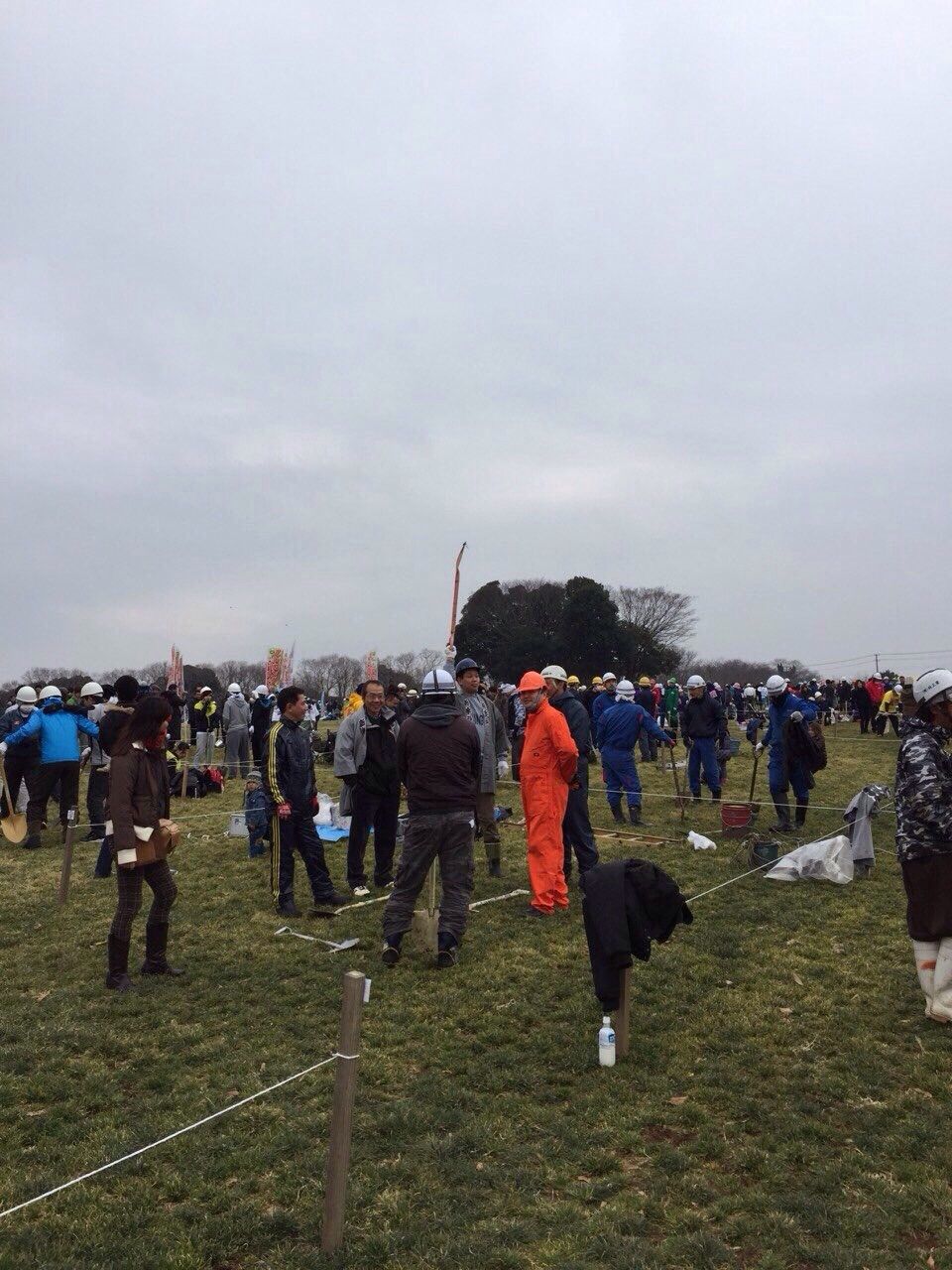 穴掘り大会に参加しました 株 サトーのブログ