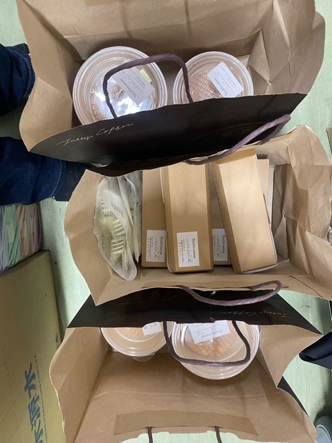 DC2D804B-BD44-4068-A6E6-DCF41F5940D8