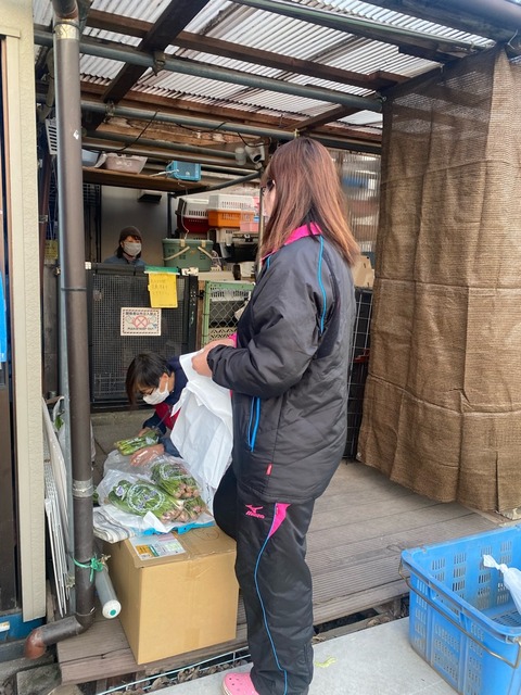 96CDFDA6-CF3D-45B8-951B-BE2E6DDA4D19