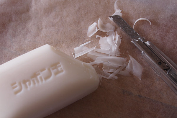 せっけんで椅子を洗ってみた Satoyanのうちごはん