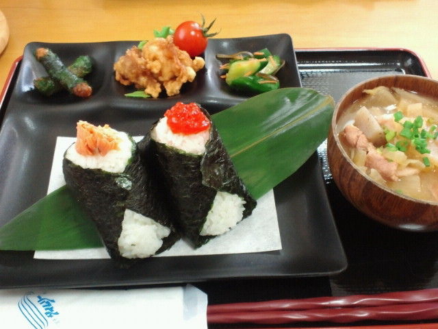 仙台市蒲町 おにぎり茶屋ちかちゃん 昼食日記
