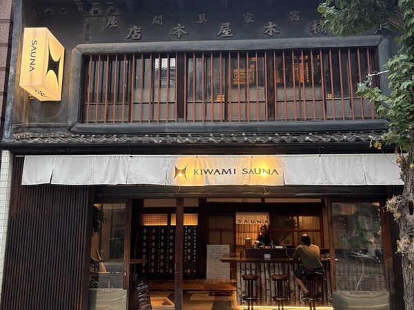 1760538898386-800-600