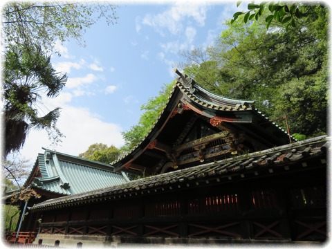 麓山神社