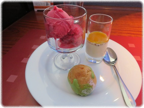 アーティスト カフェ