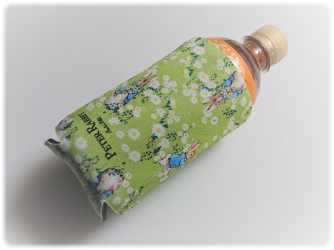 Amazon.co.jp: ピーターラビット ボトルホルダー ペットボトル