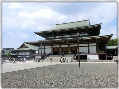 成田山新勝寺本堂