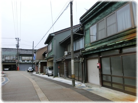 高岡市