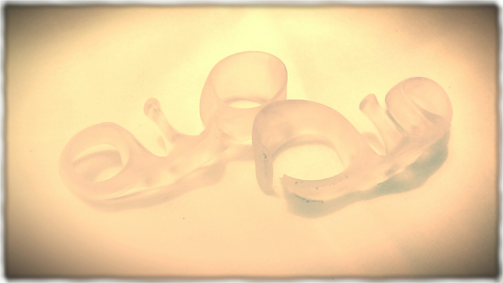 つけるだけ 歩くだけでやせる魔法のパッド 足指パッドつき が気になるのでちょっと試してみることに 追記アリ ｓａｖａ