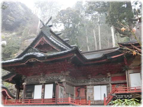 榛名神社