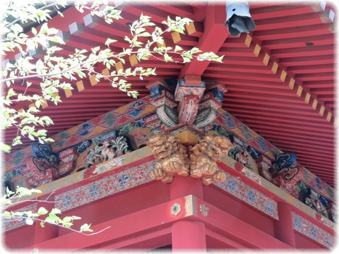 麓山神社