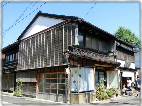 ひがし茶屋街