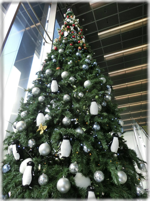 Suicaペンギンクリスマスツリー