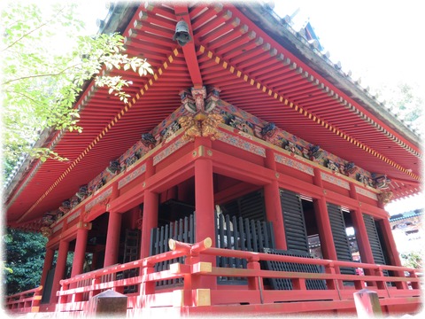 麓山神社