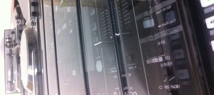 DJM-2000-eyecatcher-02