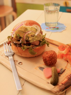 niwakoya20100215-008