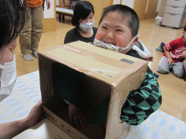 箱の中身はなんだろな さわやかダイアリー