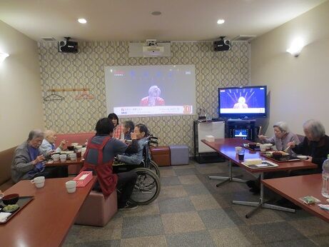 散髪・外食レク・龍様 109