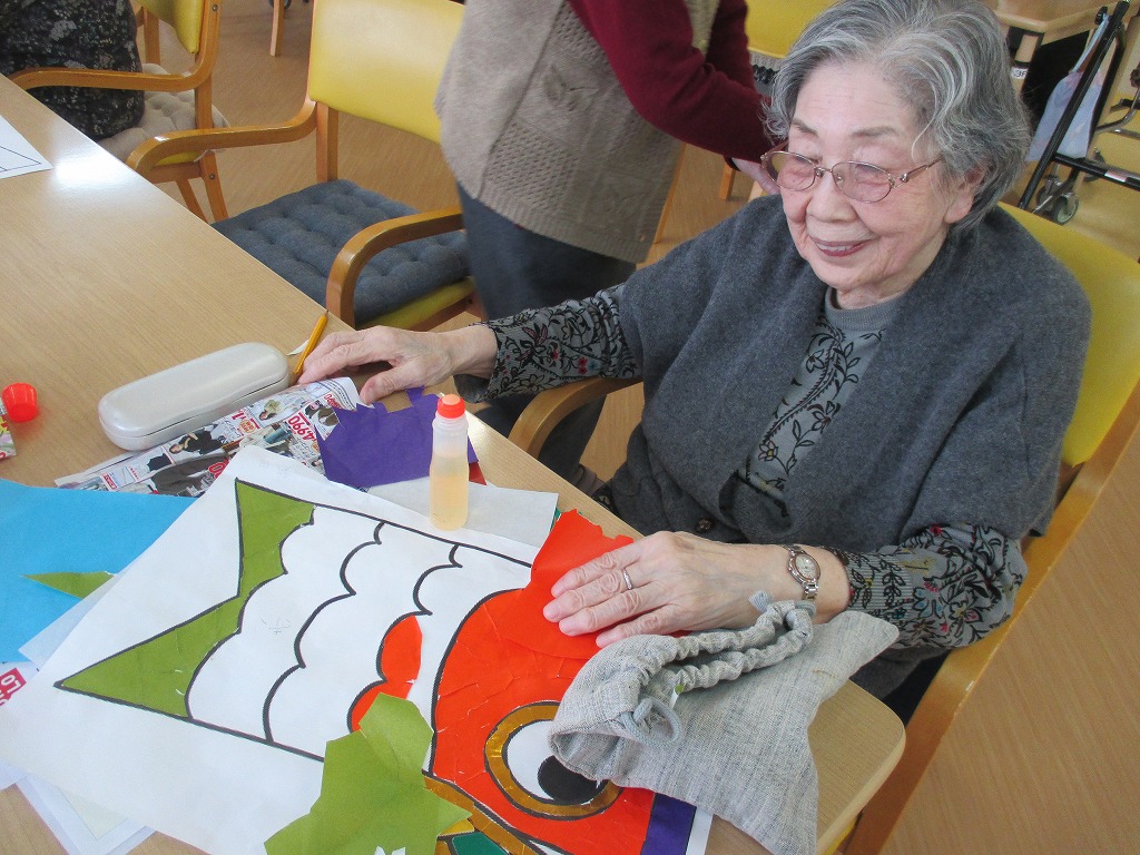 ３fこいのぼりちぎり絵 さわやかダイアリー