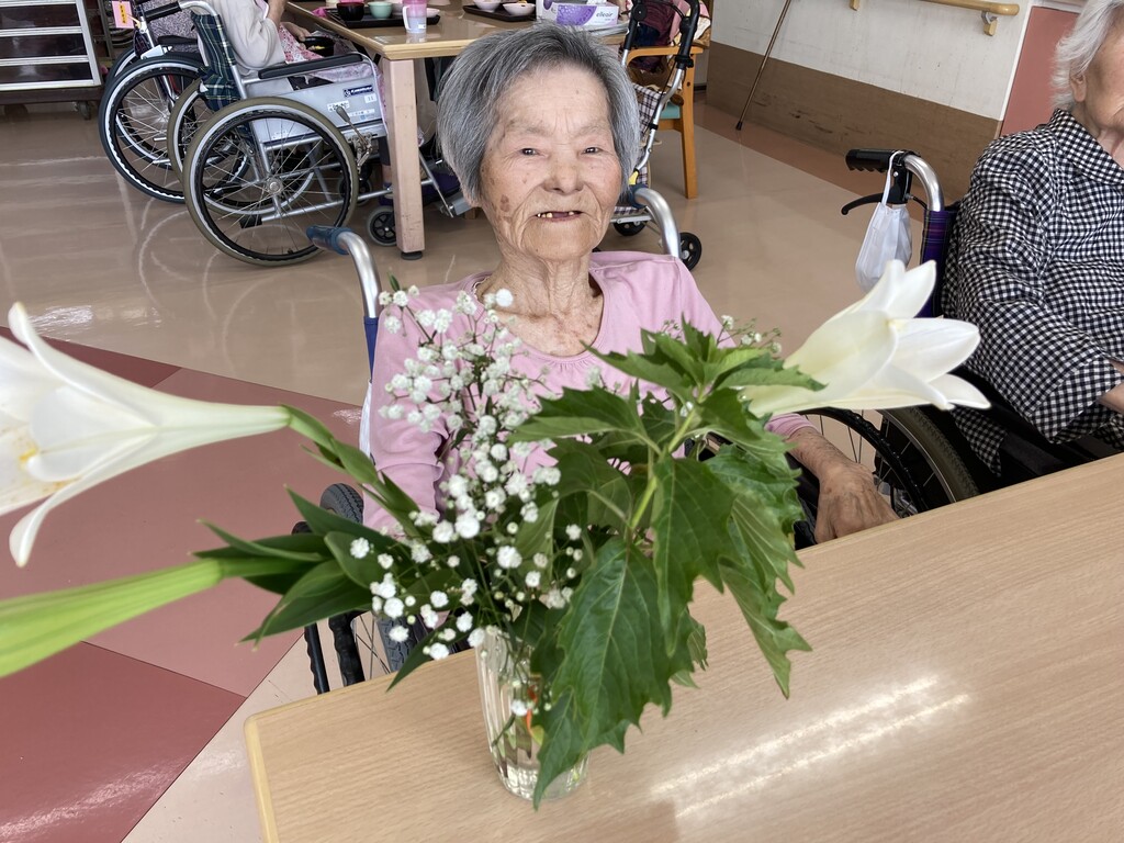 綺麗な花と素敵な笑顔 さわやかいずみ館 さわやかダイアリー 綺麗な花と素敵な笑顔 さわやかいずみ館 さわやかダイアリー