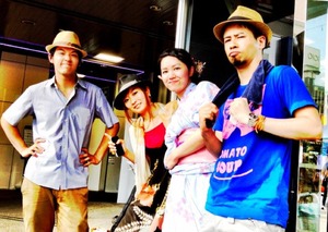 12-08-18-band