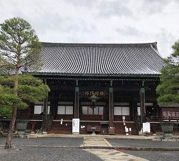 清凉寺本堂